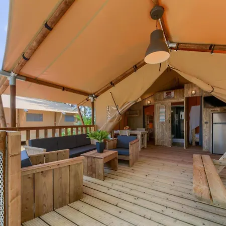 Campingplatz Glamping -bungalows El Faro