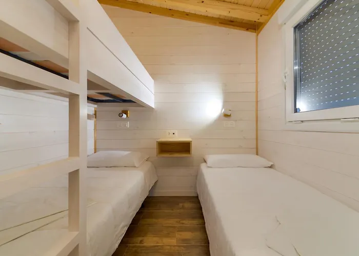 Glamping -bungalows El Faro * Conil De La Frontera