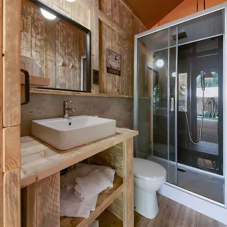 Glamping -bungalows El Faro * Коніль-де-ла-Фронтера