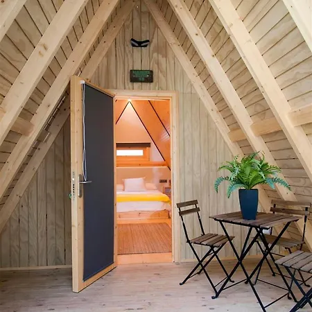 Glamping -bungalows El Faro Коніль-де-ла-Фронтера