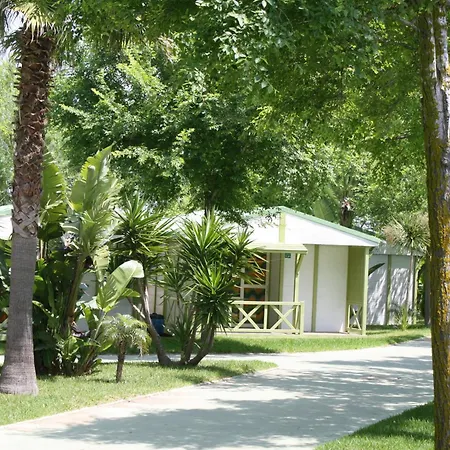 Glamping -bungalows El Faro