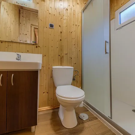 Glamping -bungalows El Faro * Коніль-де-ла-Фронтера