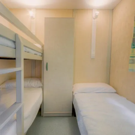 Camping Glamping -bungalows El Faro Conil De La Frontera