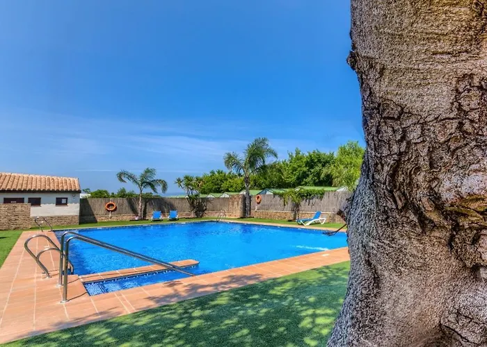 Kemping Glamping -bungalows El Faro Conil De La Frontera