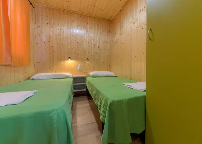 Glamping -bungalows El Faro * Conil De La Frontera
