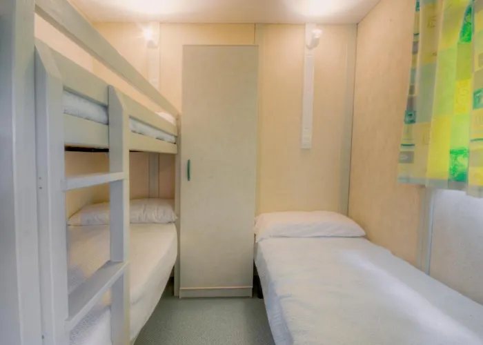 Kemping Glamping -bungalows El Faro Conil De La Frontera